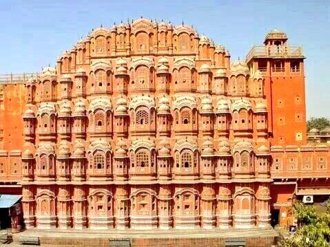 AJabbarkhan's tweet photo. Jaipur hawa mahal http://t.co/m0vJrh8w9J