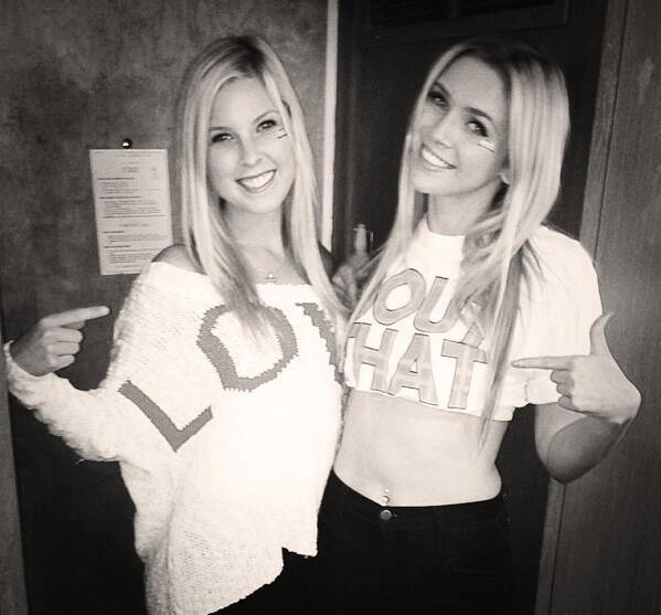 DefinitelyBri's tweet image. My best friends she's sooo pretty @mari_Santiago20