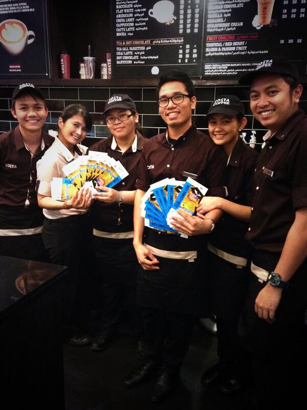 JetTagasa's tweet image. Love the super fabulous Costa crew at Media City! Spreading the word on #MEFCC