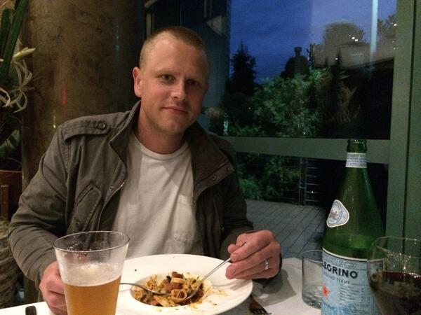 PaigeCape's tweet photo. Great day learning about group dynamics and reaching consensus. Now for day night with this hunk! #datenight #nokids http://t.co/c7nGBquT4a