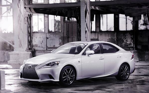 cars_guide's tweet photo. #cars_guide . #Lexus_isf v8 engine 5.0-liter capacity 416 hp combines luxury and power http://t.co/sTVCRr65at