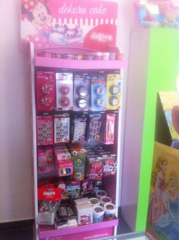 Si te gusta la repostería no te puedes perder nuestro Decora cake en Las Palmeras Regalos.