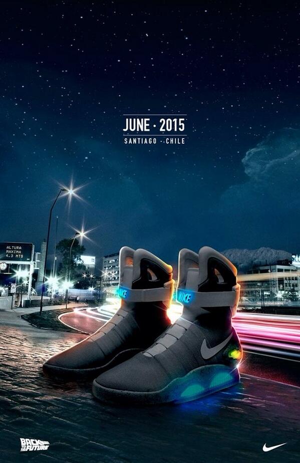 ignorancia Preocupado Discriminación sexual Felipe on Twitter: "Encontré esta publicidad de Nike, donde el próximo año  lanzarían las zapatillas de Volver al Futuro en Chile :O  http://t.co/sgq1yn1PbA" / Twitter