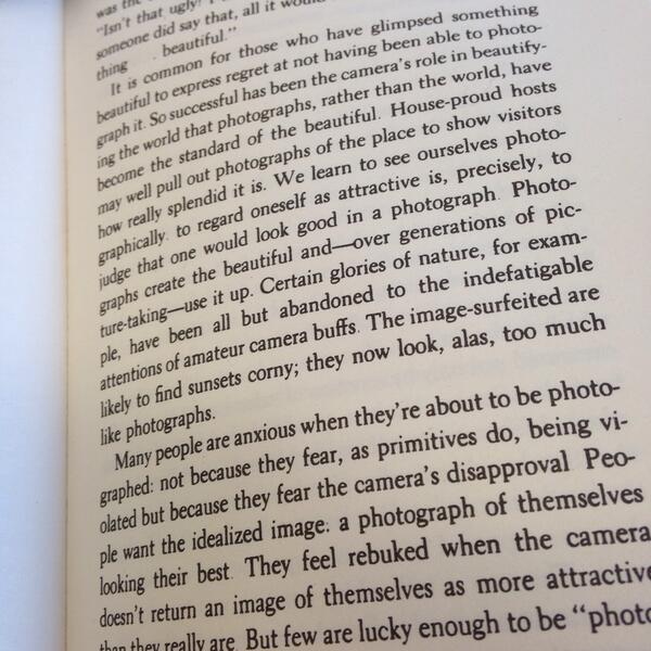 Tiinaetc's tweet image. Are northern lights today&apos;s sunsets? #studying #masterproject #onphotography #SusanSontag #iwonder