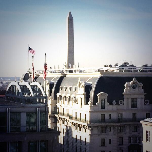 DanPatrizio's tweet image. A #rareview from the roof of our building, the Colorado. Spring is near, Happy hour starts at 3pm @ceibarestaurant