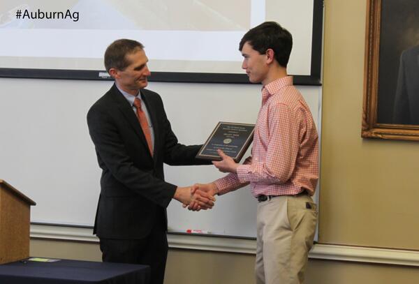 AuburnAg's tweet photo. Congratulations to @blpeek on receiving the Joel Hardee Award at the Ag Hill Picnic yesterday! #AuburnAg #AgWeek14 http://t.co/KQx2TjDuUr