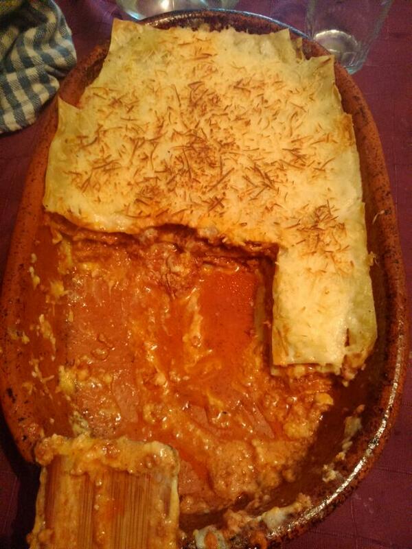 chemadieguez1's tweet photo. @sarrrmh9 vaya lasaña que hemos preparado!!! #4añitos http://t.co/UuIb9E2I9z