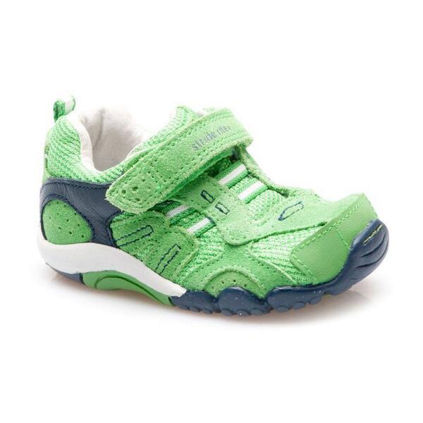 Stride Rite SRT Xavier eğlenceli yeşil tasarımıyla göz kamaştırıyor!