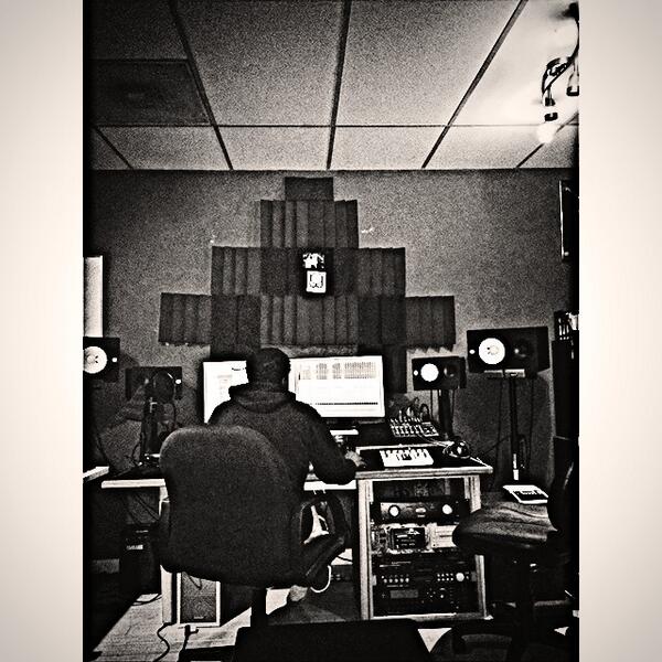 Writetime1's tweet image. Midday Creation. @Im_Dieg0 #create #writetime #production