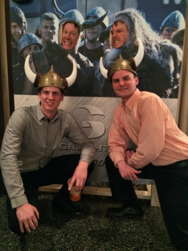 GraphTecPrint's tweet image. Photo Courtesy of Johnson Photography, thanks for getting the GraphTec crew together!