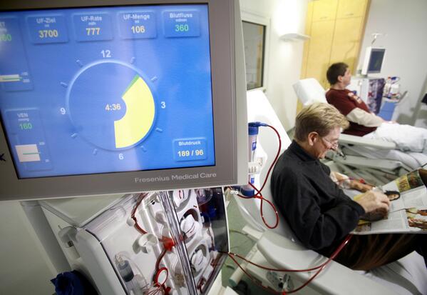 KidneyBuzz's tweet photo. New Dialysis Treatment Set To Launch And May Prevent Kidney Patients From Being "Tethered"  http://t.co/ZJodDHQXXS http://t.co/hWAyJe9Ogj