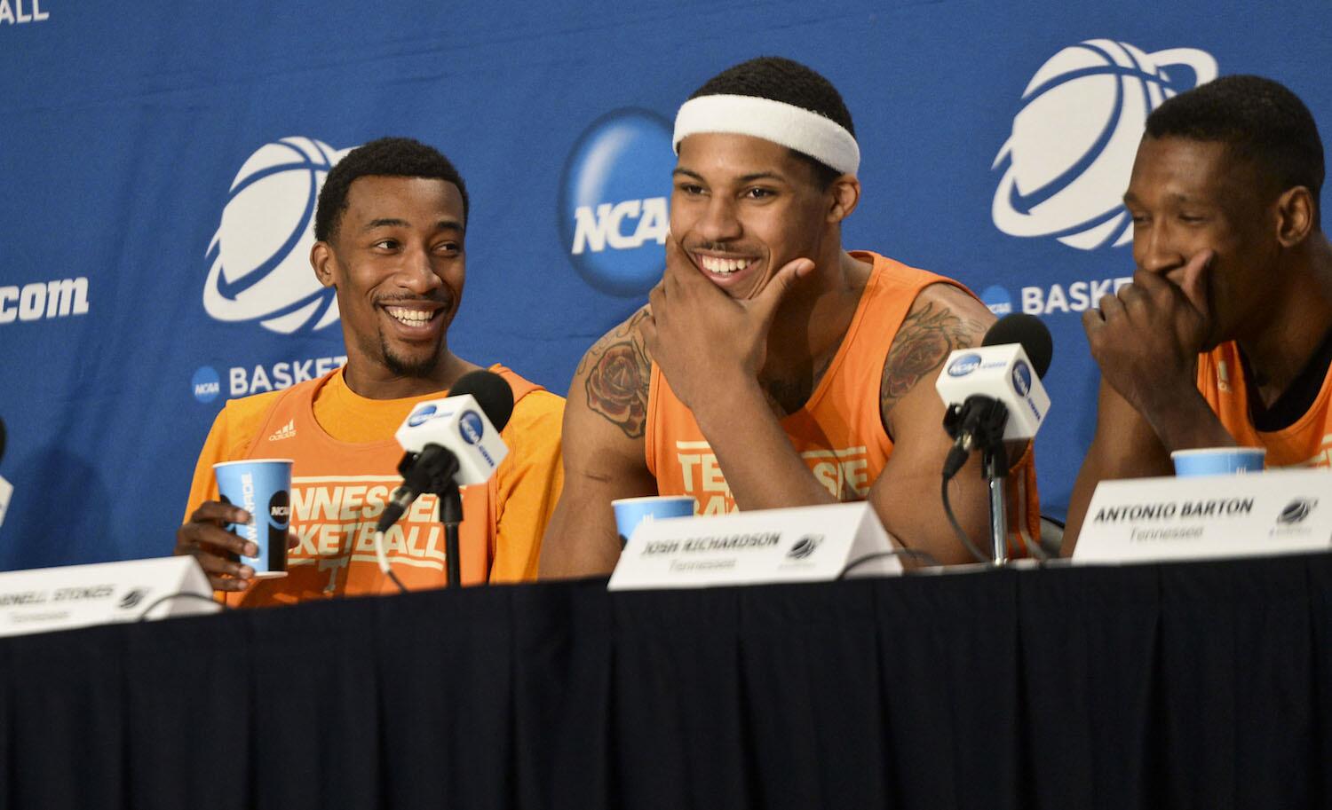 Tennessee Basketball on Twitter "Time To Smile VolNation! GAMEDAY IS