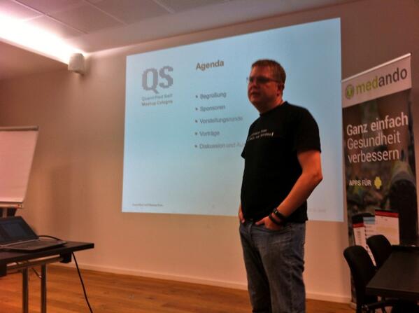 dyjh's tweet image. .@onyame eröffnet 5. #QuantSelf Meetup in Köln @Startplatz