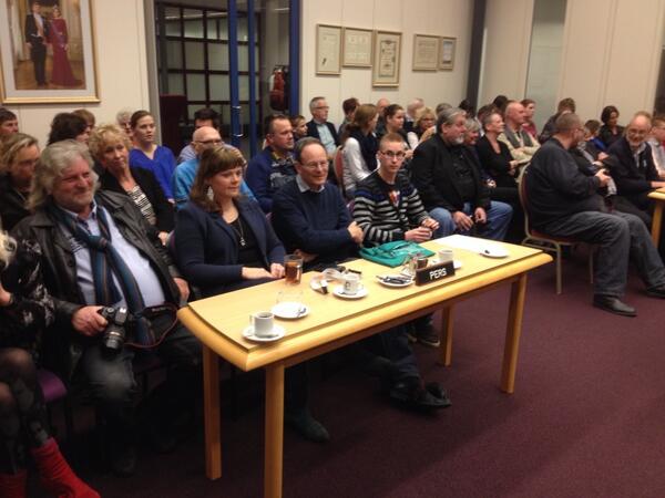 Publieke tribune Pekela