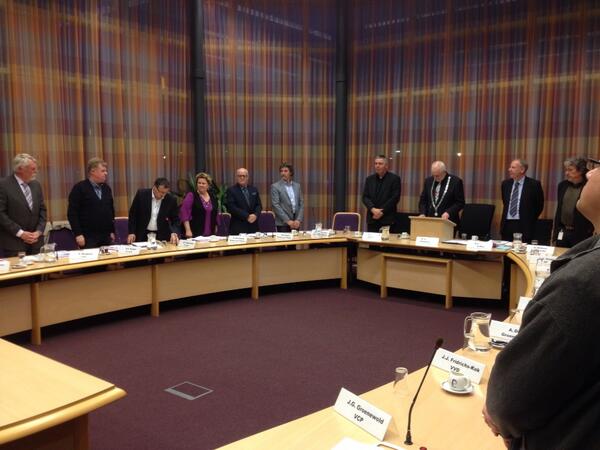 De raadsleden worden beëdigd