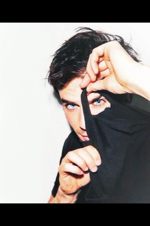 Post_badguys1's tweet photo. Ian. http://t.co/71lLQtcslT