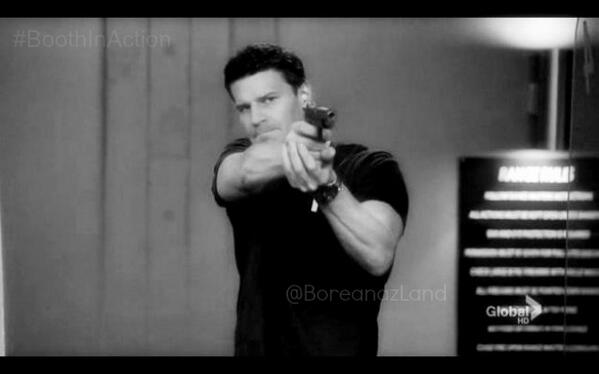 BoreanazLand's tweet photo. .@David_Boreanaz  <3 #BoothInAction @BoothPorn http://t.co/IkTjaL5vMd