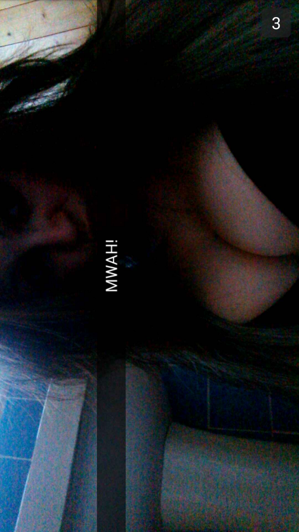 BoobySnapchats's tweet photo. Mwah to you too! ;) kiss me? ;) #snapchat #addmenow #cleavage #bra #kisses #sexy #snapchatafterdark http://t.co/ALSaZUkBYG