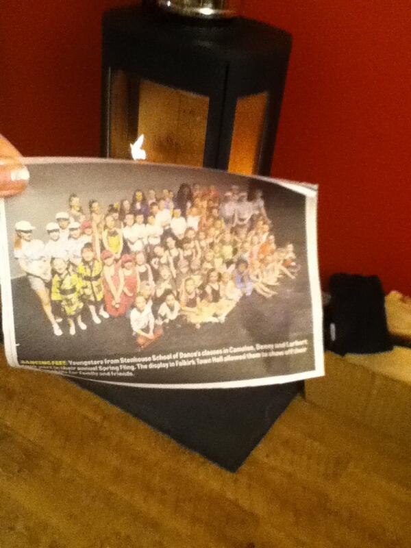 JennSilcock's tweet photo. Aaaaahhhh I'm in the news paper http://t.co/iMfnlhivFx