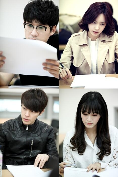 CJtvholic's tweet photo. 다시 만난 류덕환-윤주희 변함 없는 최강 호흡! 새 얼굴 동해-재경의 진지한 태도:) 메디컬 범죄 수사극 OCN #신의_ 퀴즈4 첫 대본리딩 현장사진을 공개합니다 http://t.co/PdTh36S7YE