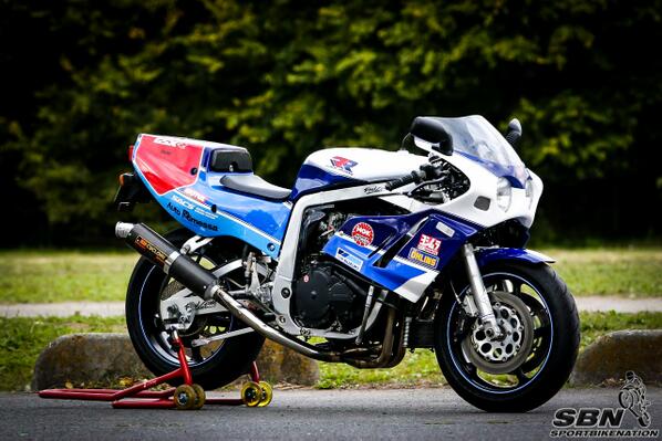 Official_SBN's tweet photo. Throwing it way back this Thursday! Where's our Gixxer fans at? #tbt #gixxer #gsxr #suzuki http://t.co/JgAbdpEaL5