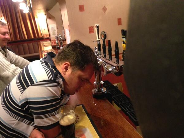 peterwaite2's tweet photo. Another great night at darts http://t.co/fh0dU4ZseV