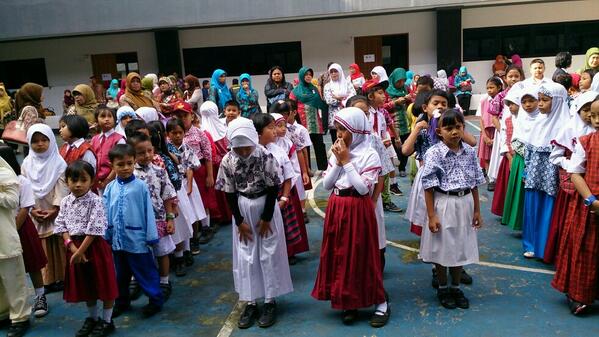 ebengdjayadi's tweet photo. @herrypansila 66 siswa mengikuti lomba calistung yg dibuka oleh kabid pendas http://t.co/sVdzdwo1Tc