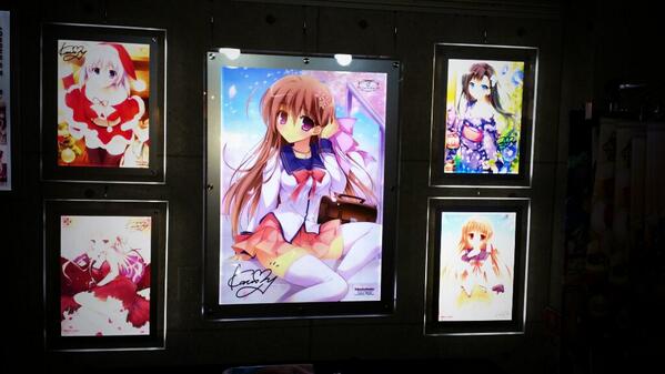 羽田鷹志 Haneda Project Llc Rt 阿佐ヶ谷アニメストリートのピカットアニメ店舗にて設営中現在の様子です Http T Co Pxjuworkio