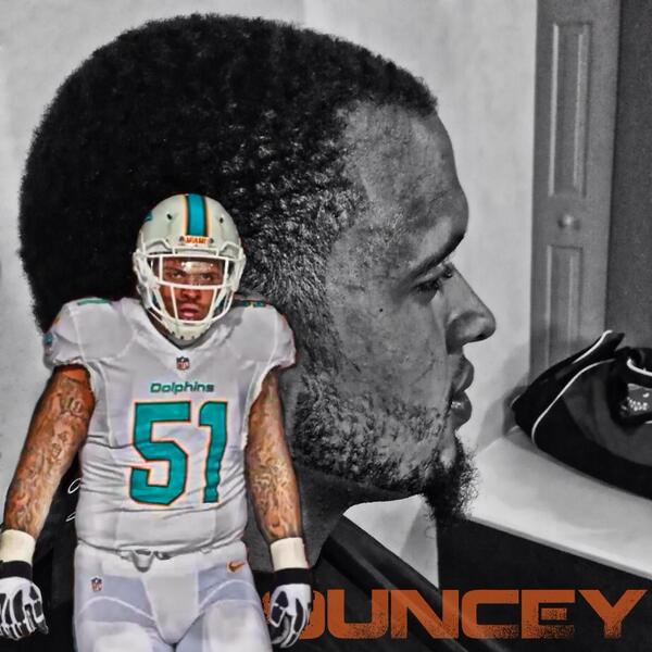 CanesBARBER's tweet image. @MikePouncey cleaned up✂️ #LookGoodTrainGood #BMS #Finz☝️ 🐬🐬🐬 #TrueLeader #RoleModel