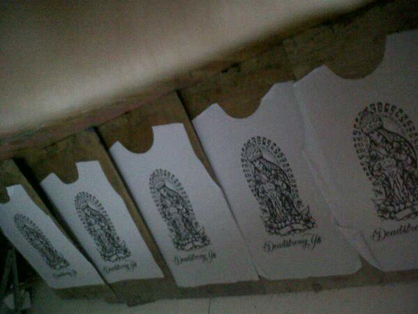 Deadstrong Cloth tweet media