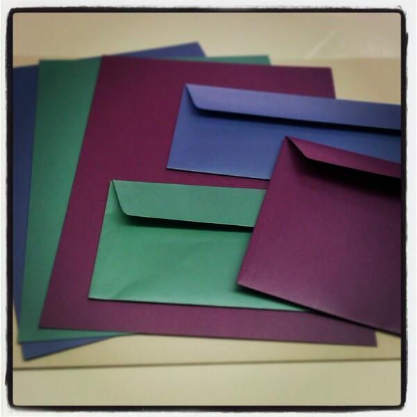 Paper_Cafe tweet picture