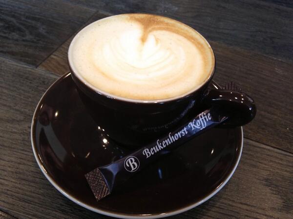 Luxe #koffie drinken bij <a href="/KoffieUtrecht/">Beukenhorst Koffie</a> #DeBeukenhorst #Lichtenvoorde <a href="/BNI_Vivaldi/">BNI Vivaldi</a>