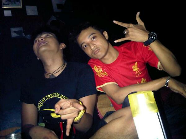 Walking on air <a href="/TholeWiwin/">WiwinTholeKabara</a>