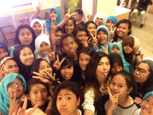 With <a href="/BstarzLombok/">OFC Bstarz Lombok</a> <a href="/nurrihardiii/">Nurri Hardiani P</a>