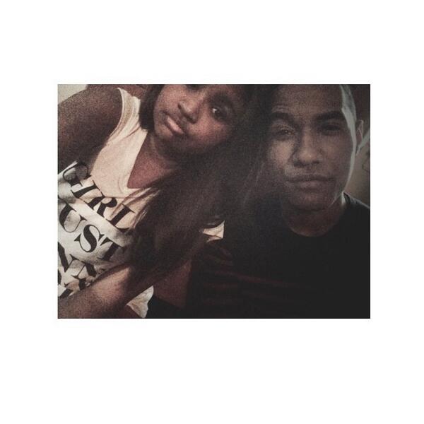 itdannydelacruz's tweet image. With this one! Dique doing homework!.....yeah sure we are 😂😂😂😂😂 lmao!! #selfie #ForgotHomeWork