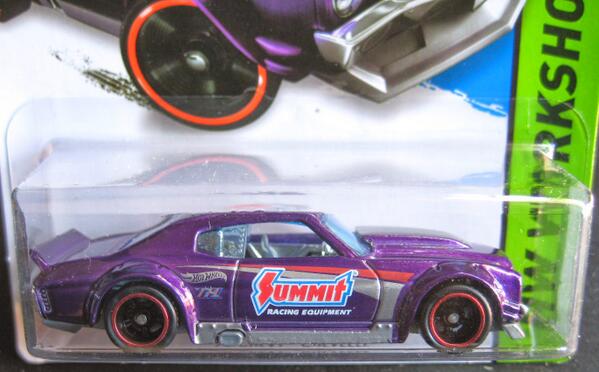 MrHotWheels's tweet photo. '70 Chevy Chevelle SS Super Treasure Hunt #hotwheels : http://t.co/edzYf7Slm4 http://t.co/gpkFqGXWPu