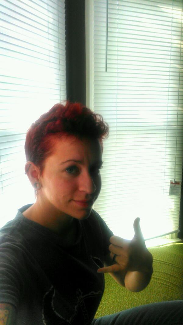 MrsMcHotPants's tweet image. Yay bay windows!! #newhome #movingblows but #movingisawesome too #militaryfamilyproblems