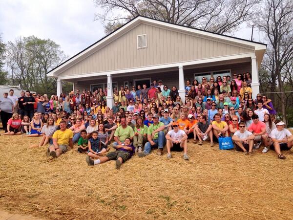 UTKGreekWeek's tweet image. WE DID IT! So thankful for all of the hard work to make this a reality! Excited for Jill &amp;amp; her family! @KnoxHabitat