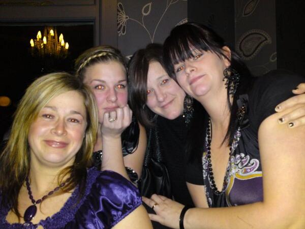 Happy sibling day to my 3 best friends in the whole world ♥♥ #NationalSiblingsDay  #sisters