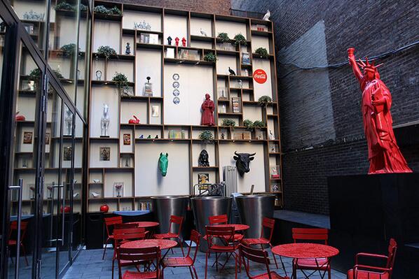 Dutch <a href="/citizenM/">citizenM hotels</a>'s first American outpost continues to shake up the outdated hotel industry hntd.ch/QeFR8o
