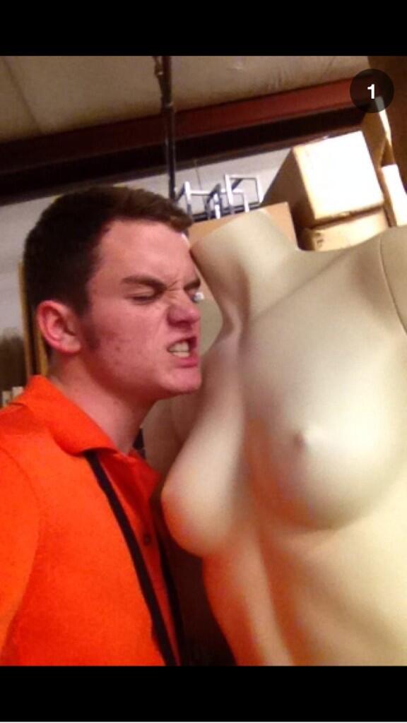 caochkicker's tweet photo. Mandequin and I on our second date @coachkicker http://t.co/oc0KVZ3Qij