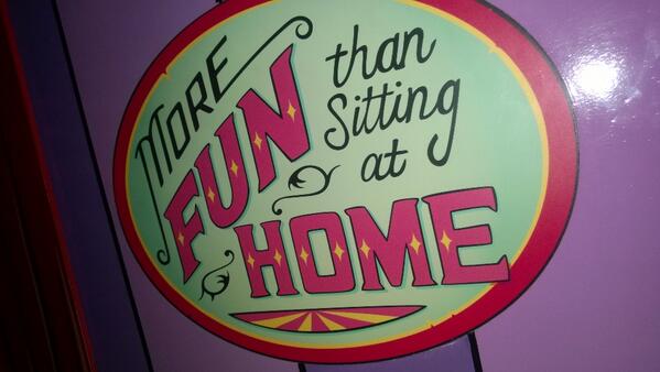 breevandog's tweet image. For all those ppl who aren&apos;t at universal studios right now! #gradbash14 #universalstudios