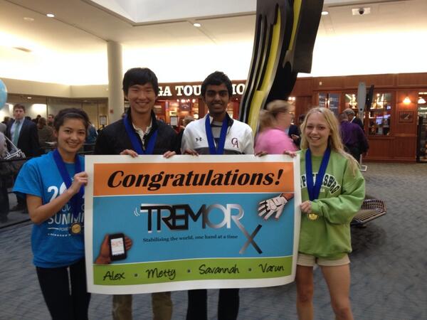 rbschofield62's tweet photo. Ran into #TeamTremor X at Columbus Airport! Congrats on final win @ConradAwards #soic14. We are proud of you! http://t.co/eF9ippEbwr