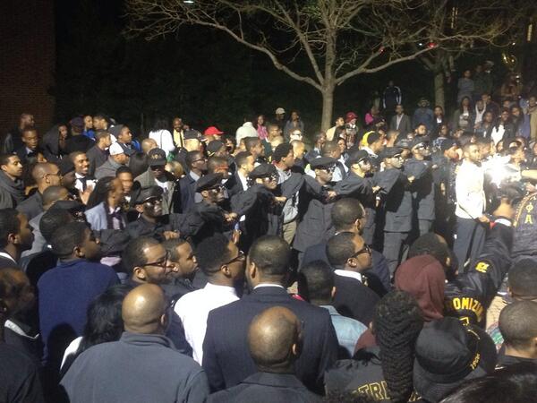 UMD_GreekTerps's tweet photo. Welcome to the 8 new members on the 40th anniversary line for @TheINFAMOUS_IZ! http://t.co/coSJleqwaV