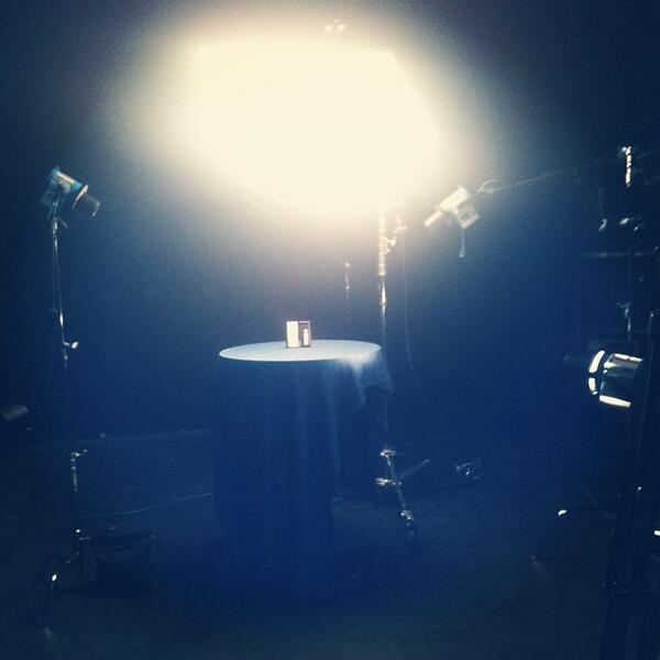 dmakproductions's tweet image. Shooting an extensive series of product shots for International Cosmetics Brand ‘LiLash’ #videoproduction #setlif...