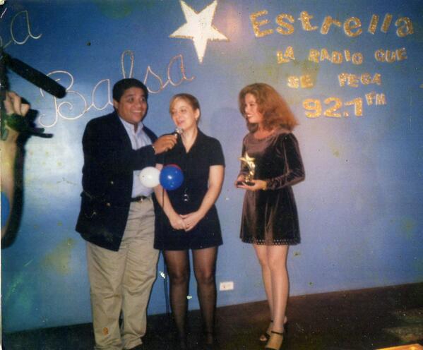 danielf_herrera's tweet photo. Mi papá @chicogood60 junto a @mariansabateFM año 1998 http://t.co/UTylP59lOe
