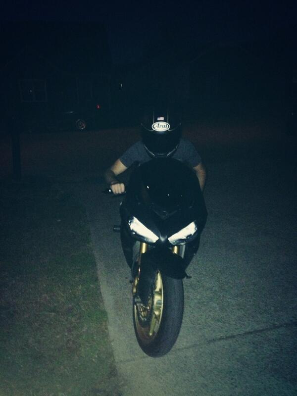 AlkhatibLeo's tweet image. #kawi636 #twowheelnation 😍