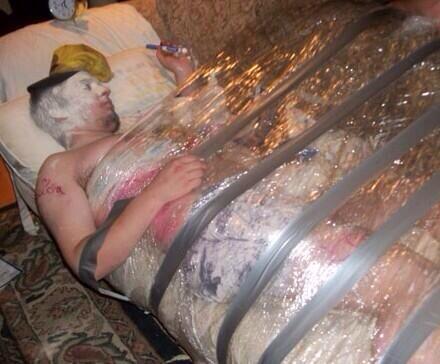 College_Passout's tweet photo. I guess The University of Illinois doesn't play if you can't hang! #CollegePassouts http://t.co/uUB3QcPen9