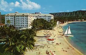 OnDisDate's tweet image. 1825- The Moana Hotel, Hawaii's first hotel opens.