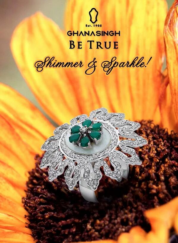 snehalataj's tweet image. @GBTBeTrue #ShadesofSpring this orange shade is purely an refreshing one